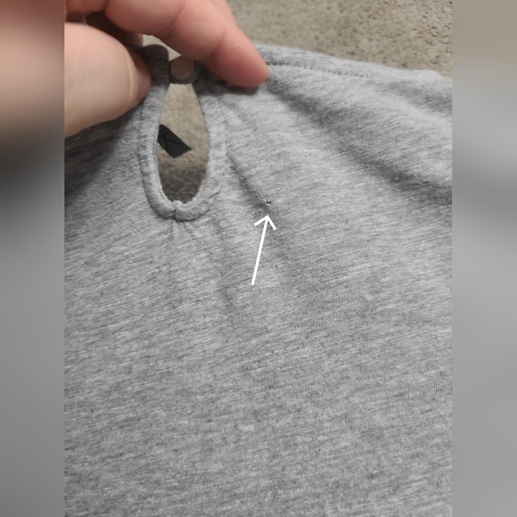 MIK Beaded & Jeweled Collar Gray Short Sleeve Top size Large - Picture 6 of 6